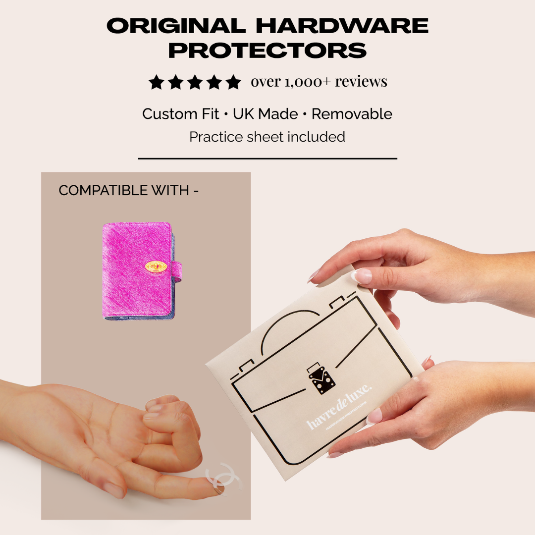 与邮递员袖珍收纳簿兼容的保护器